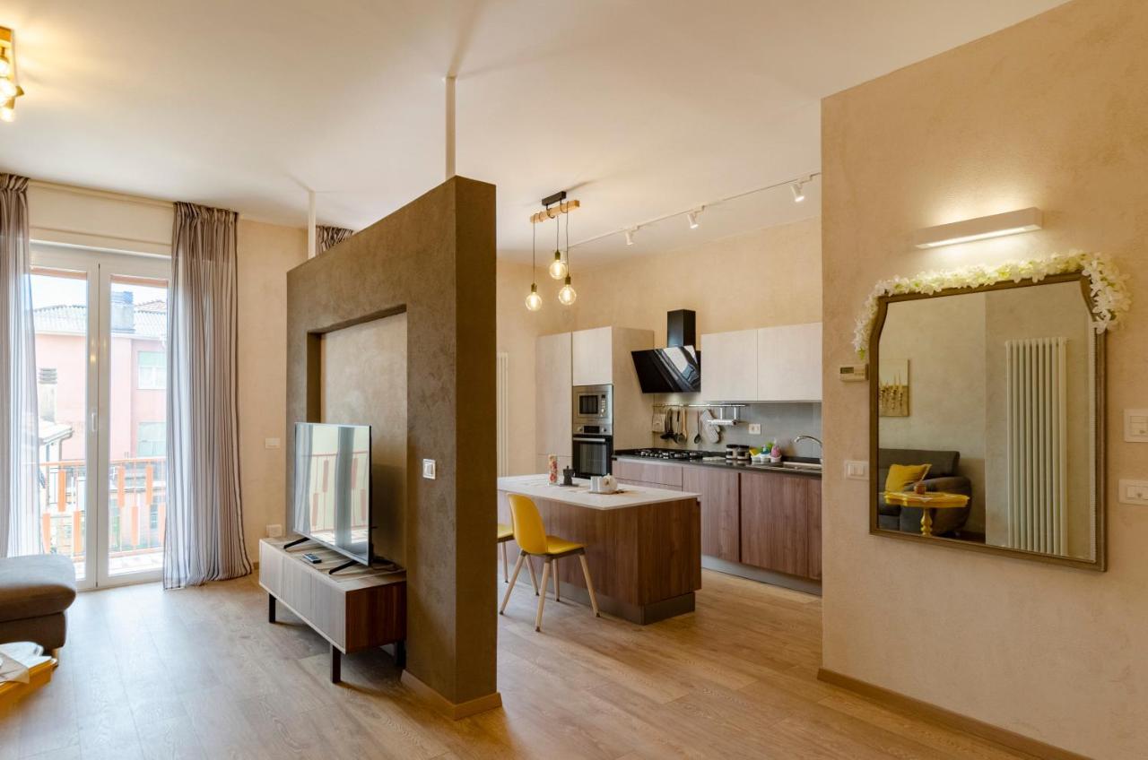 Apartament Joivy Chic Chiavari Apt With 2 Spacious Terraces Zewnętrze zdjęcie