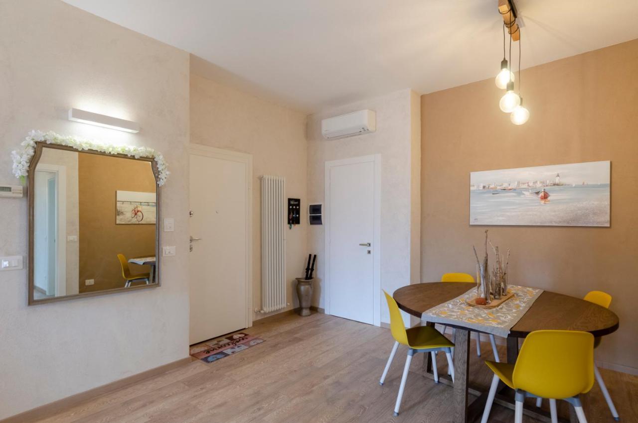 Apartament Joivy Chic Chiavari Apt With 2 Spacious Terraces Zewnętrze zdjęcie