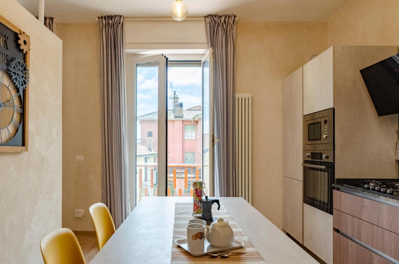 Apartament Joivy Chic Chiavari Apt With 2 Spacious Terraces Zewnętrze zdjęcie