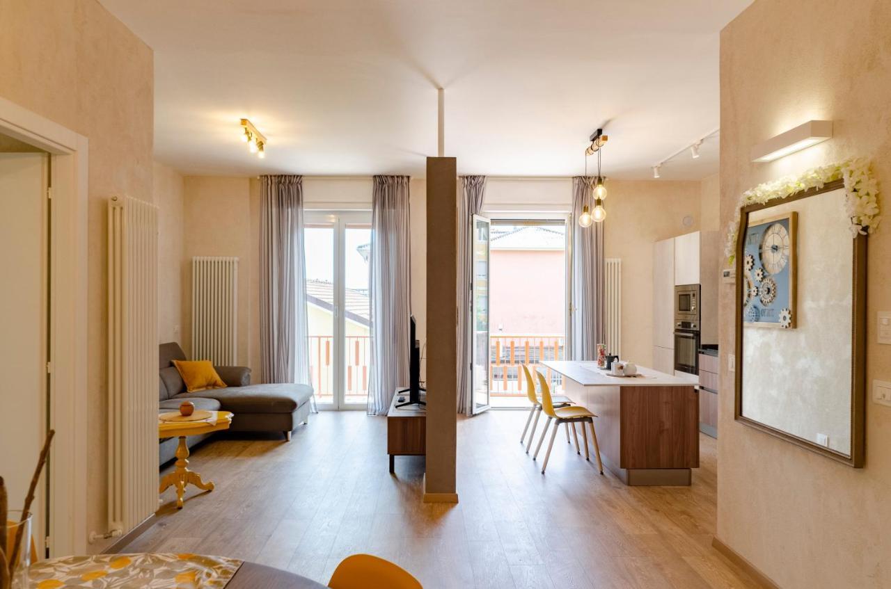 Apartament Joivy Chic Chiavari Apt With 2 Spacious Terraces Zewnętrze zdjęcie